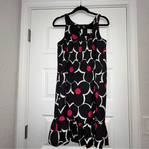 Becky & Max Bold Daisy Floral Print Ruffle Sleeveless Silk Dress - Picture 3 of 9